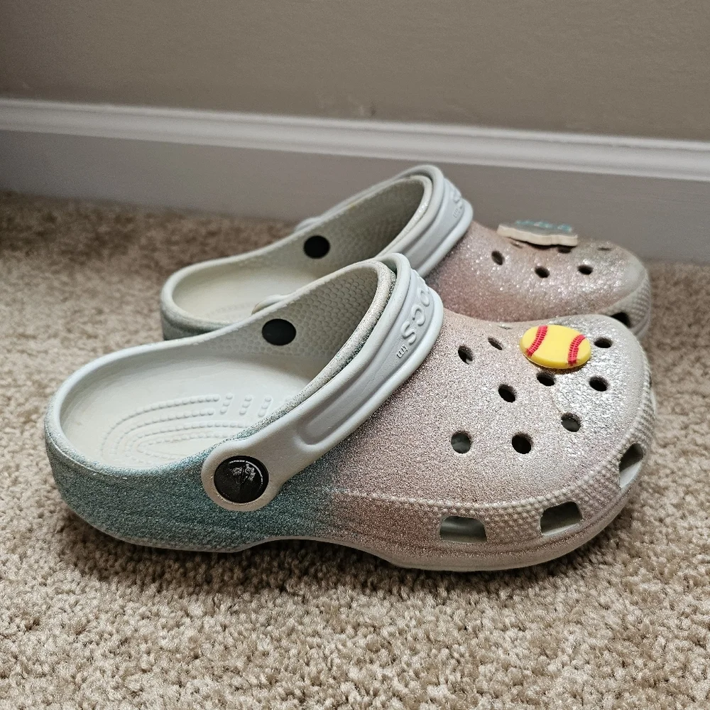 Crocs Kids Glitter Clogs - Silver J-1